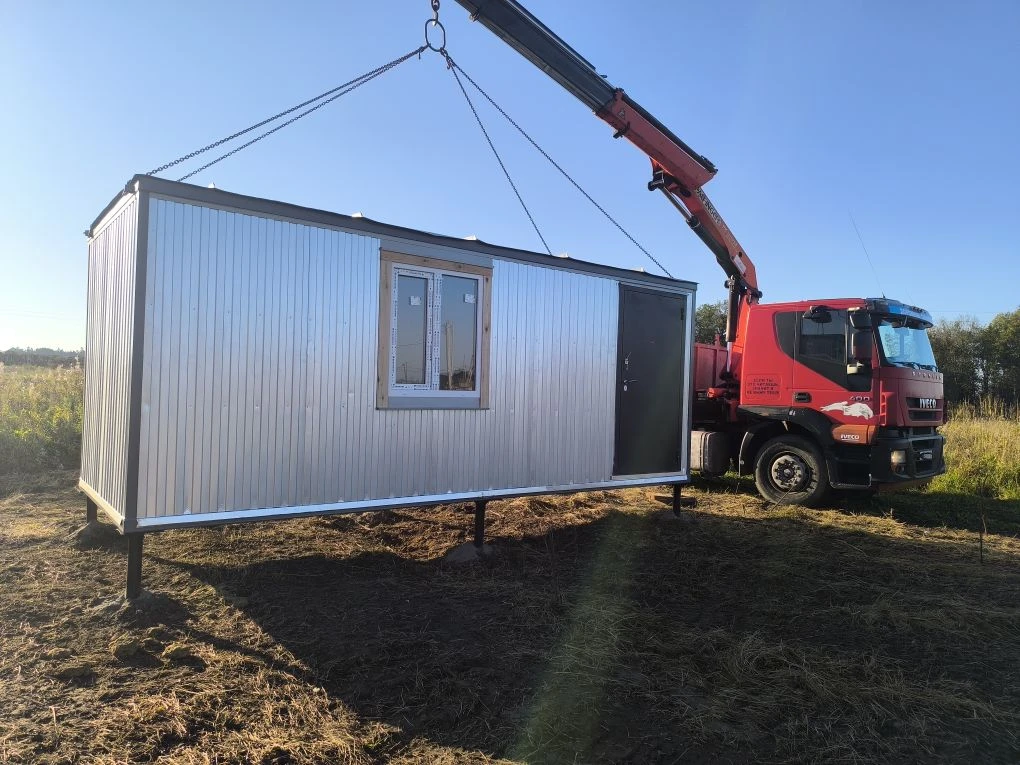 Доставка и установка бытовки краном — ДСК Ломоносовский